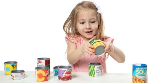 کودکان و تغذیه با غذاهای اماده و کنسروها