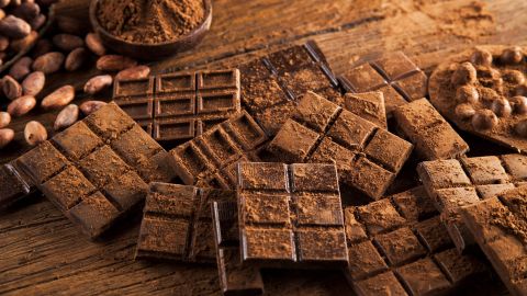 شکلات تلخ مفید یا مضر؟